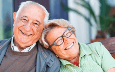 Implantes dentales después de los 65: ¿Es tarde para recuperar tu sonrisa? Mitos y verdades